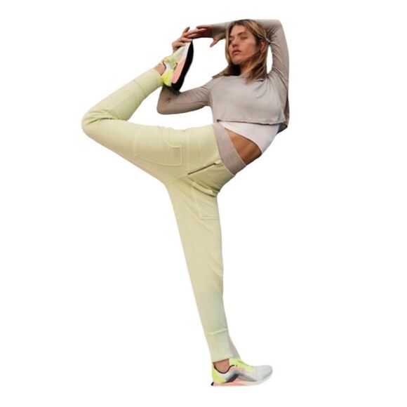 FP Movement On The Road Pant in acid lime S - Picture 1 of 4